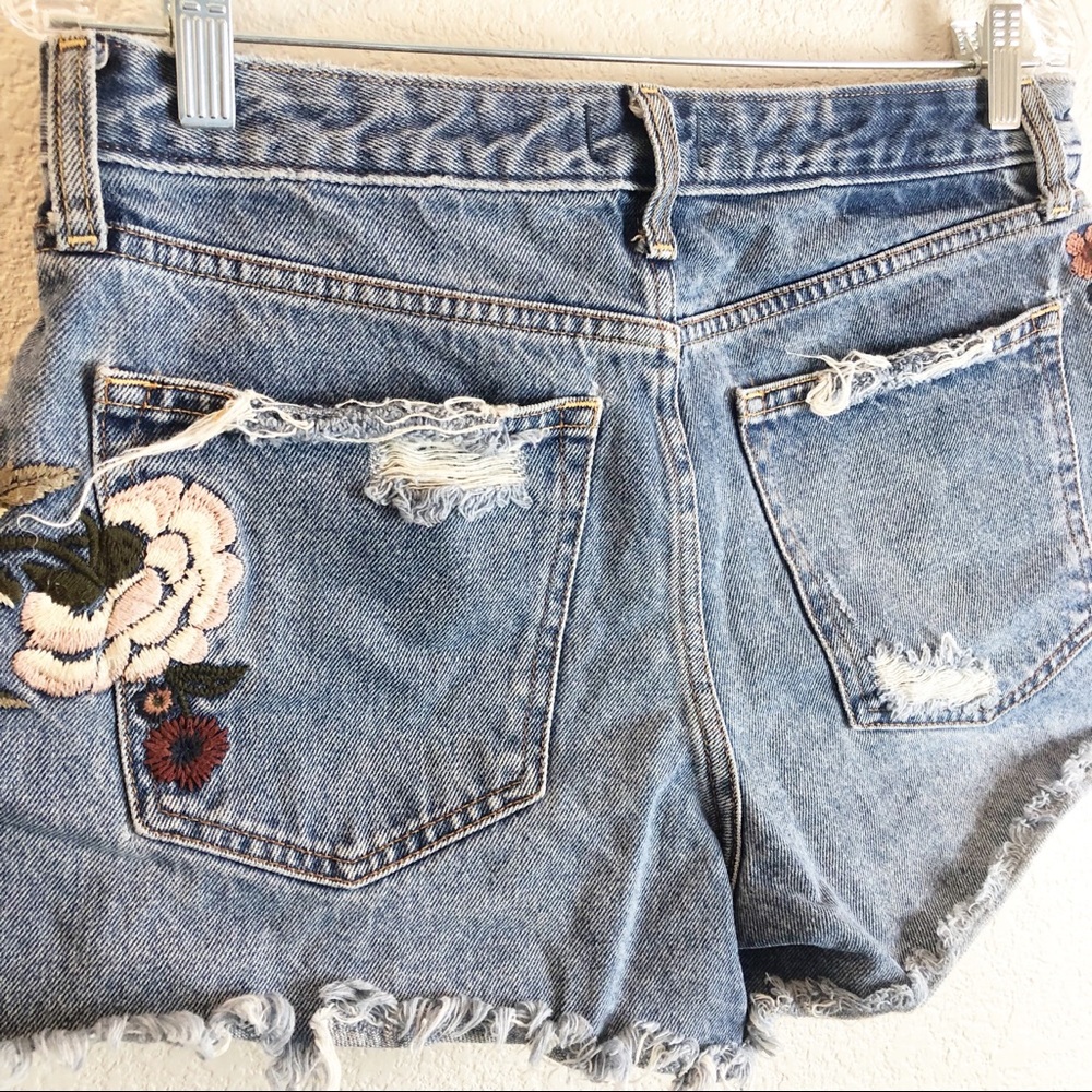 Abercrombie & Fitch High Rise denim Jean short 12 - Picture 6 of 8